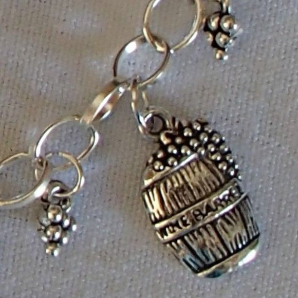 Wine Tasting Theme Charm Bracelet Handcrafted + Oraganza Roses Gift Bag - Picture 7 of 7